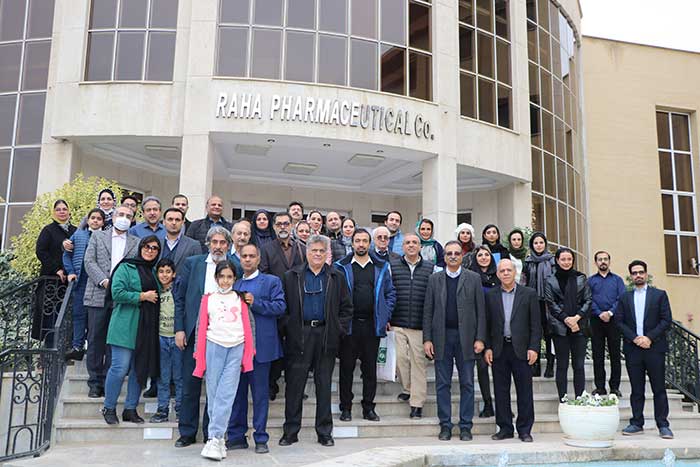 بازدید علمی پزشکان منتخب سازمان نظام پزشکی تهران و اصفهان از کارخانه داروسازی رها