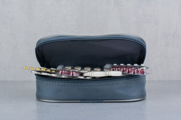 چطور در خانه از داروها مثل طلا مراقبت کنیم