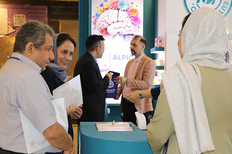 حضور شرکت داروسازی رها در سمینار صرع مقاوم به درمان